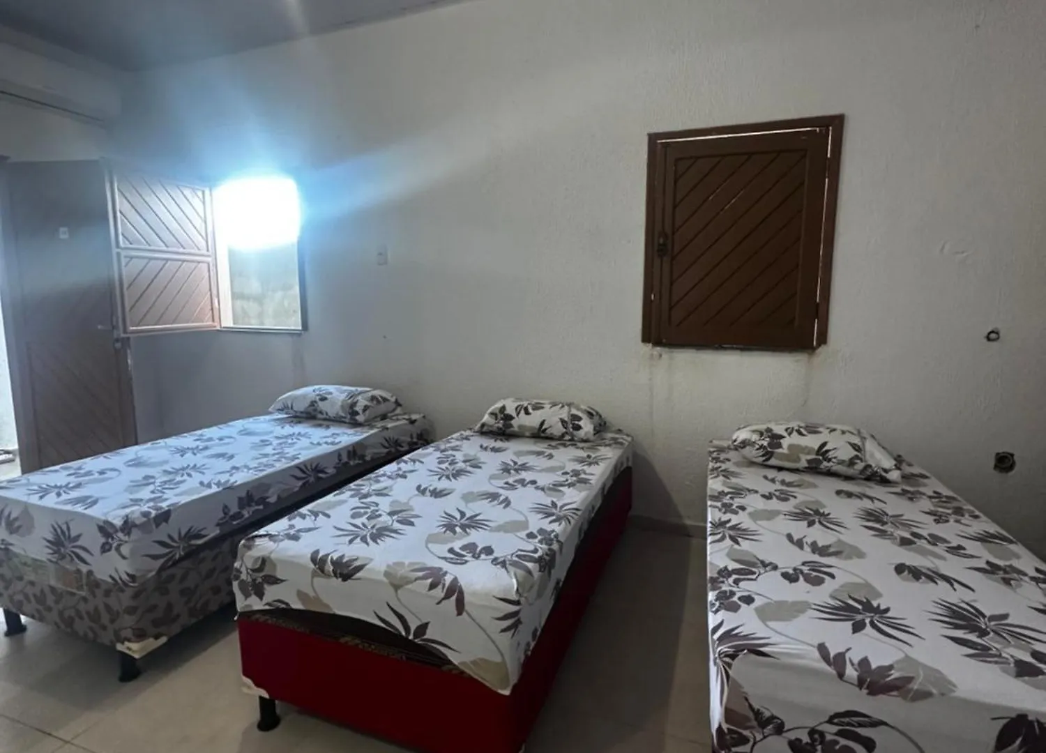 Pousada E Hostel Costa Do Sol Coroa Vermelha ポルトセグロ ゲストハウス